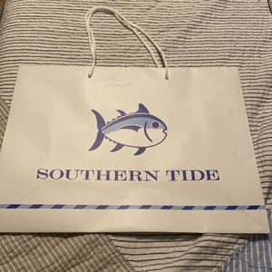 Southern tide could gift bag